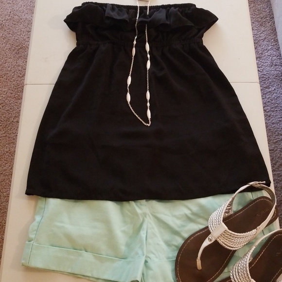21 Tops - 2 for $12! Black Ruffle Tube Top - medium
